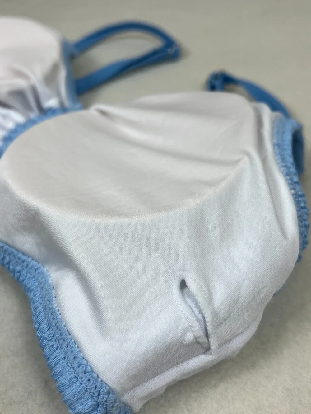 Blooming Jelly Women M Blue Textured U-Wire Bikini Top Adjustable NWT